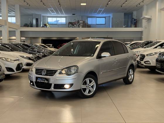 VOLKSWAGEN POLO 1.6 MI COMFORTLINE 8V FLEX 4P AUTOMÁTICO VOLKSWAGEN POLO 1.6 MI COMFORTLINE 8V FLEX 4P AUTOMÁTICO
